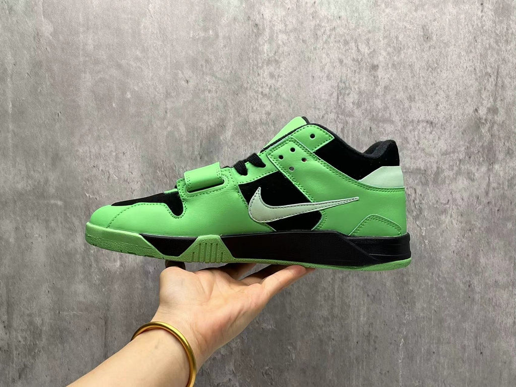 Air Jordan 1 Retro High OG × Travis Scott – Olive/All Green ("Cactus - product view 1