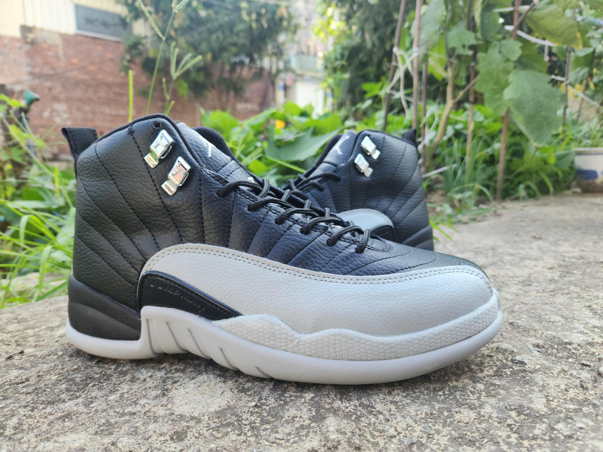 Air Jordan 12 Retro – Black/Light Grey - product view 2