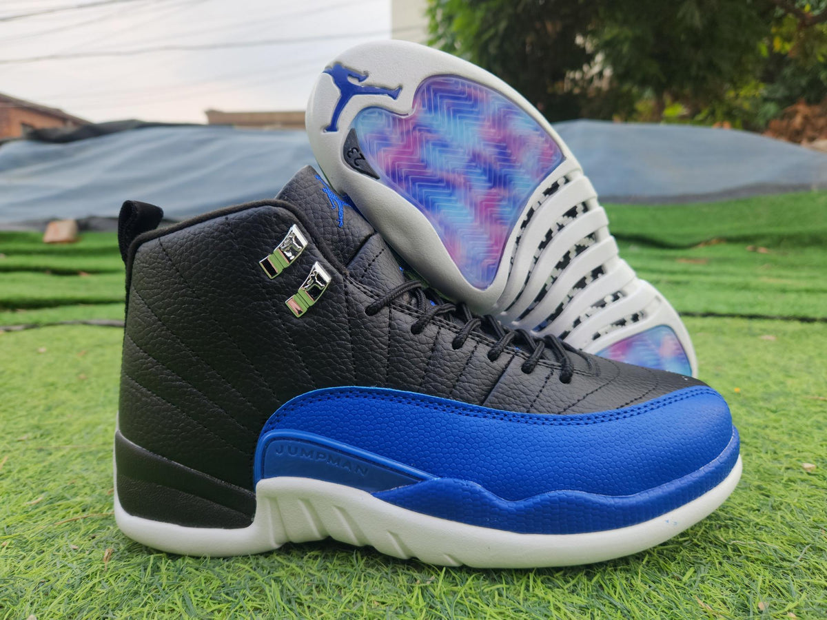 Air Jordan 12 Retro 'Black/Blue/White' - product view 2