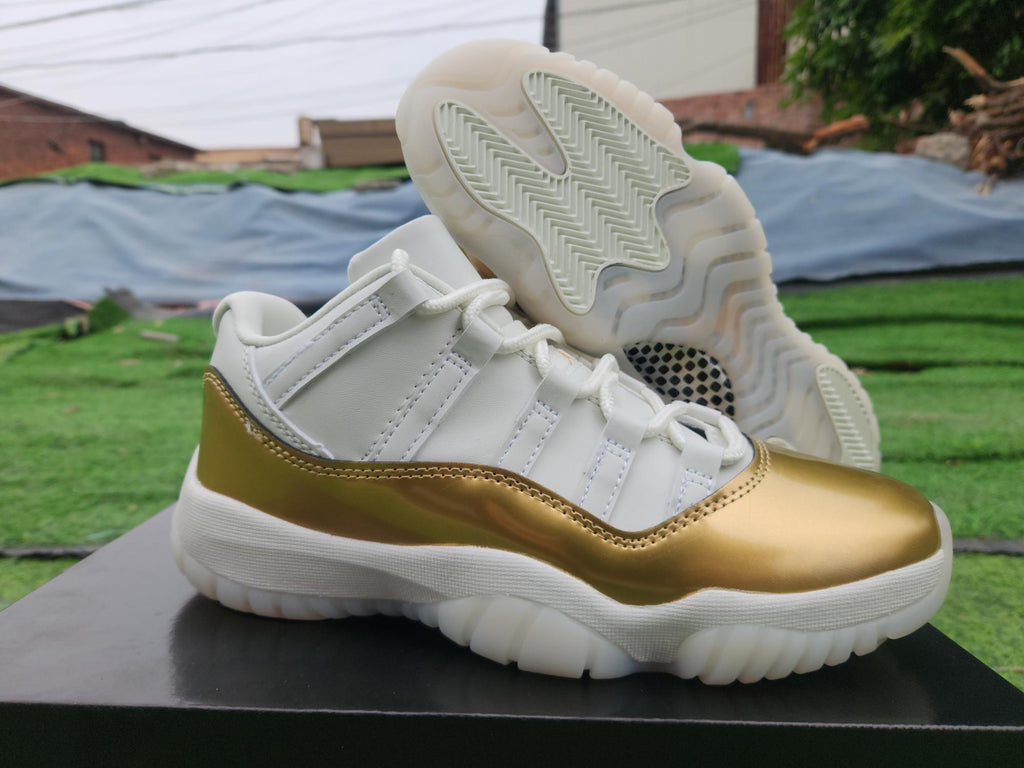 Air Jordan 11 Low – White/Gold - product view 3