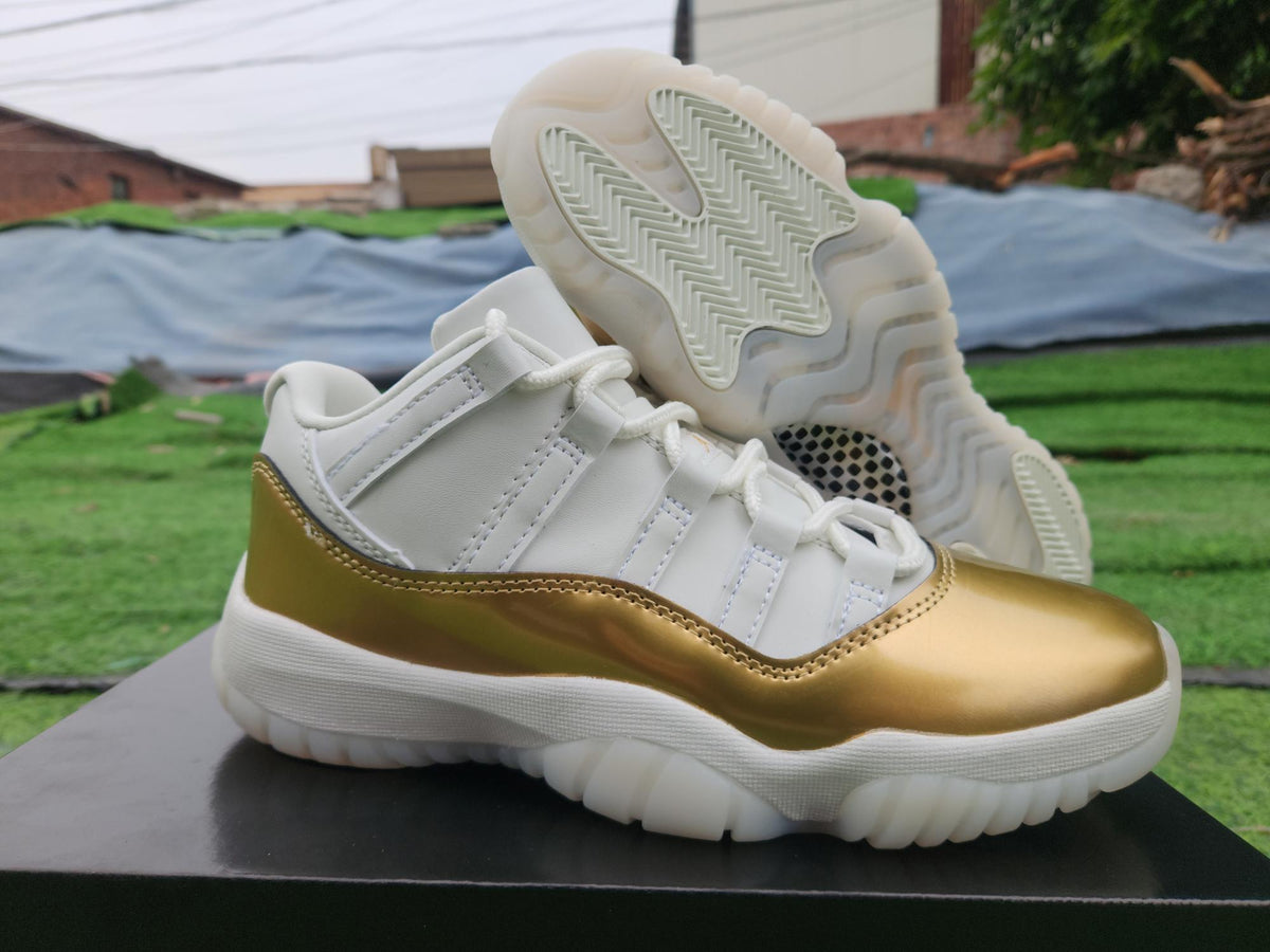Air Jordan 11 Low – White/Gold - product view 3