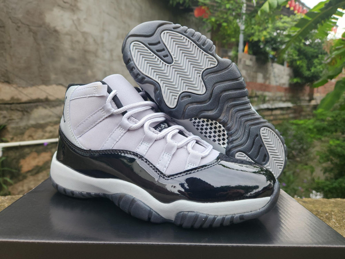 Air Jordan 11 Retro – Cool Grey/Black Grey") - product view 3
