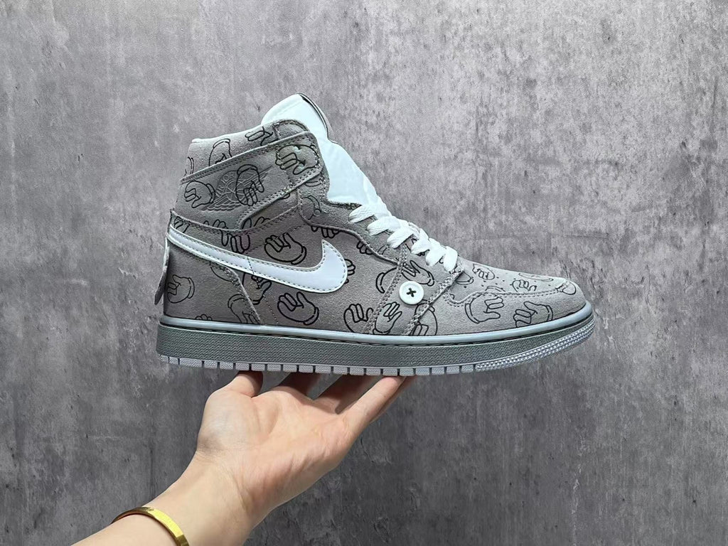 Air Jordan 1 Retro High OG Men's Sneaker - product view 1