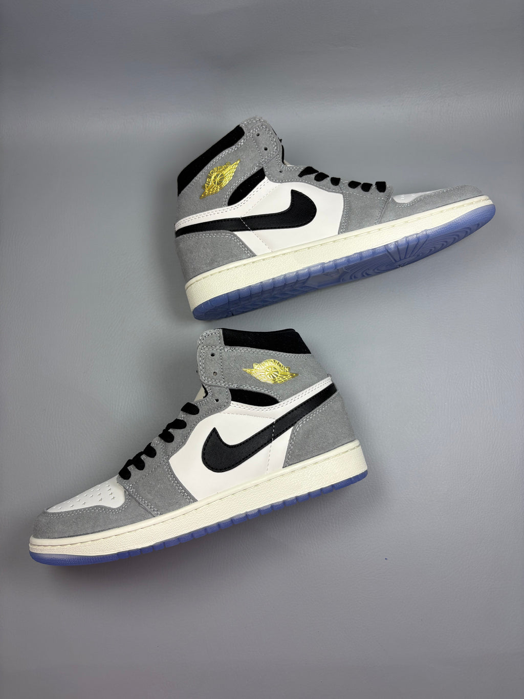 Air Jordan 1 – Star Grey - product view 1