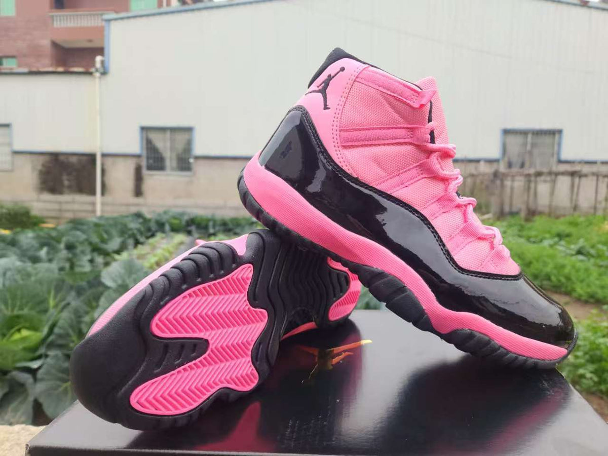 Air Jordan 11 Retro 'Pink/Black' Sneaker - product view 2