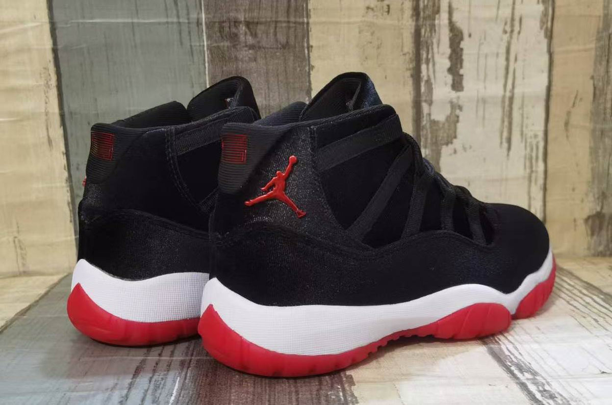 Air Jordan 11 Retro – "72-10" Black/Red Velvet - product view 2