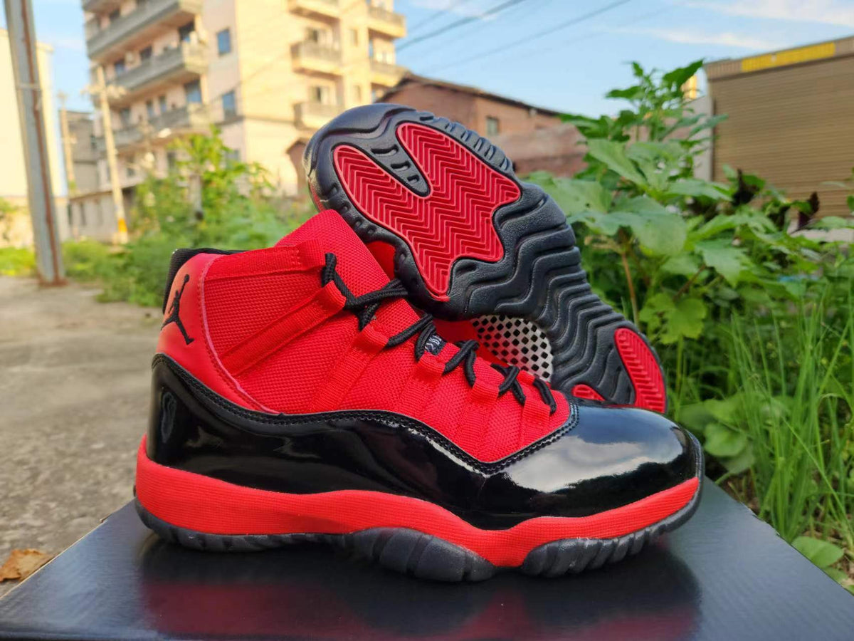 Air Jordan 11 Retro – Bred (Black/Red) - product view 2