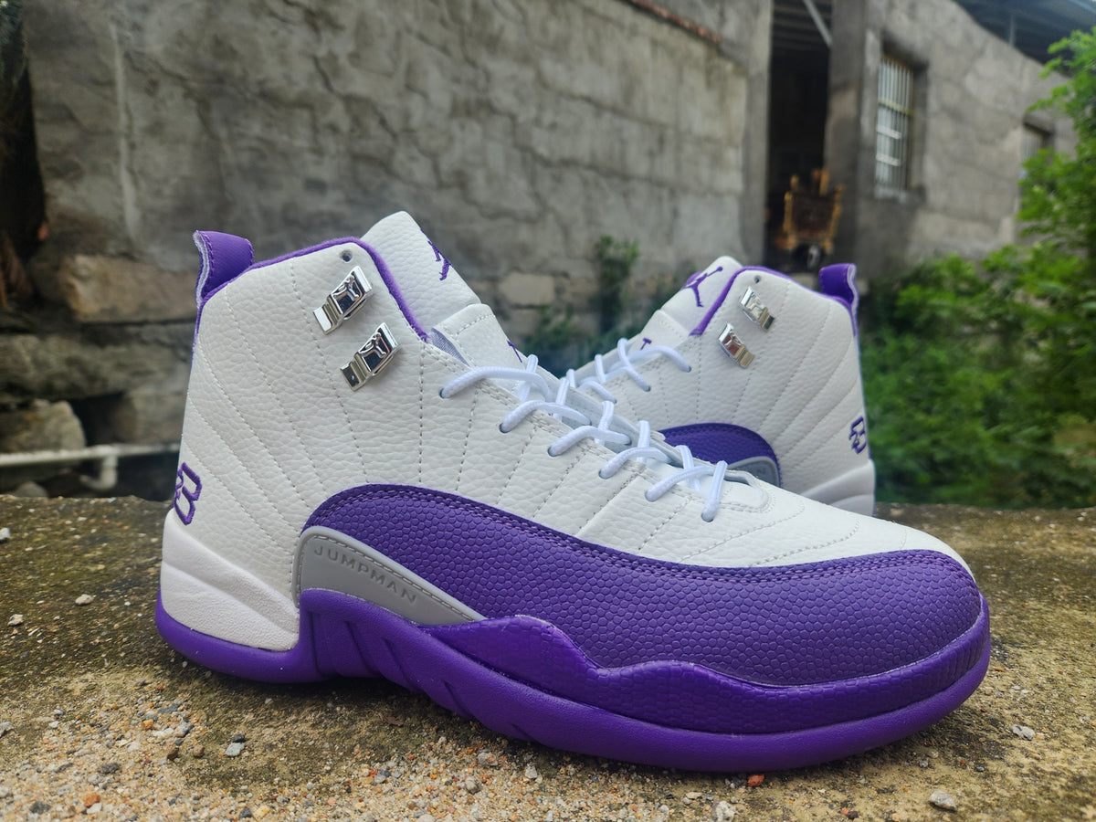 Air Jordan 12 Retro 'White Purple' - product view 1