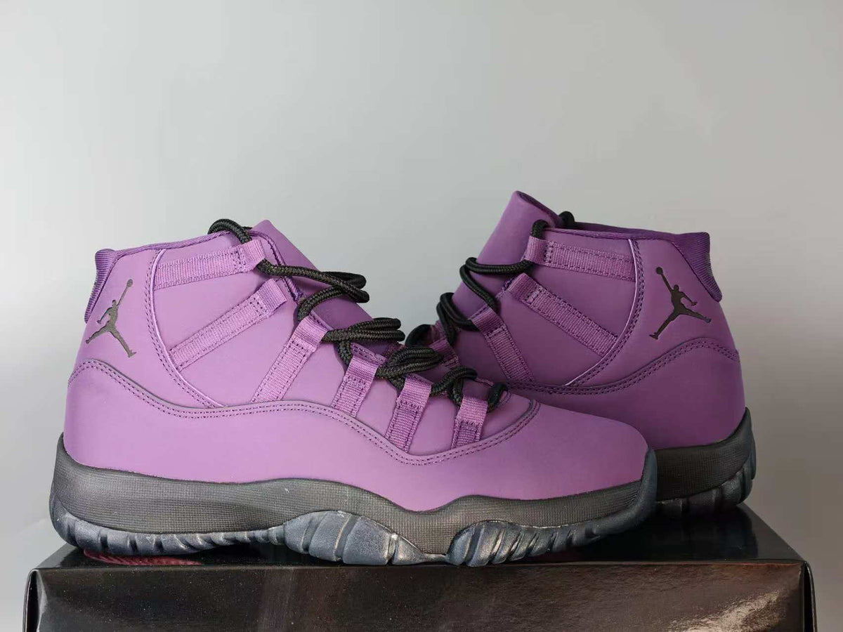 Air Jordan 11 Retro 'Mojave Canyon' Purple/Off Noir/Violet - product view 3