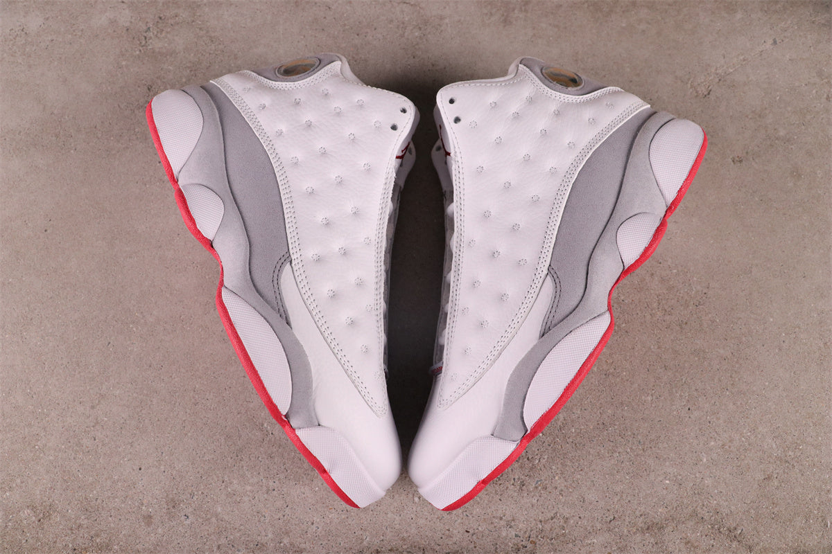 Air Jordan 13 Retro 'Wolf Grey' - product view 3