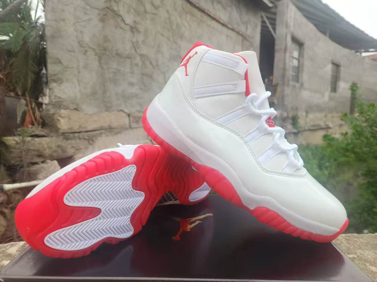 Air Jordan 11 – White/Red - product view 3