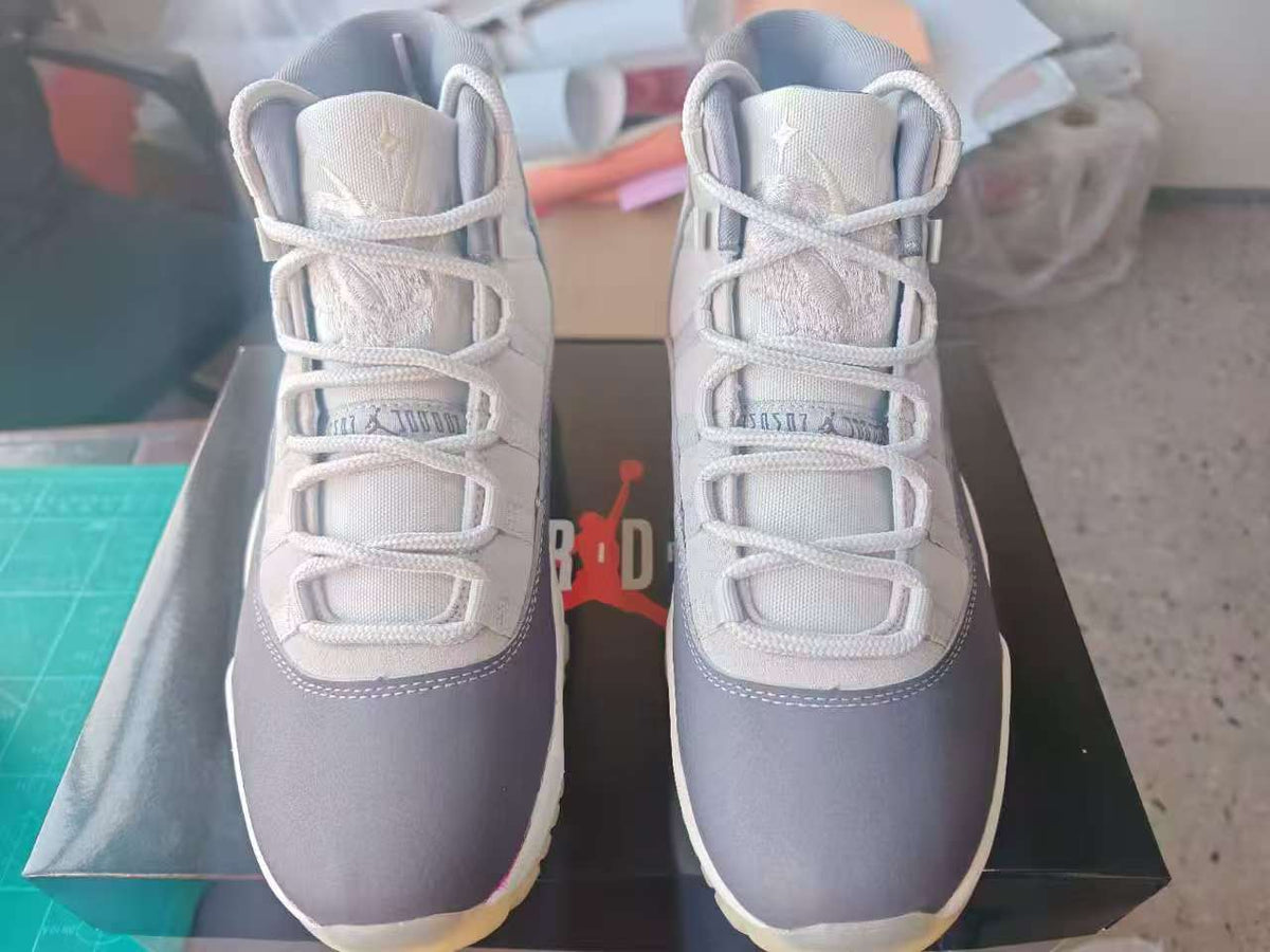 Air Jordan 11 – Tokyo Year of the Horse Limited Edition - product view 3