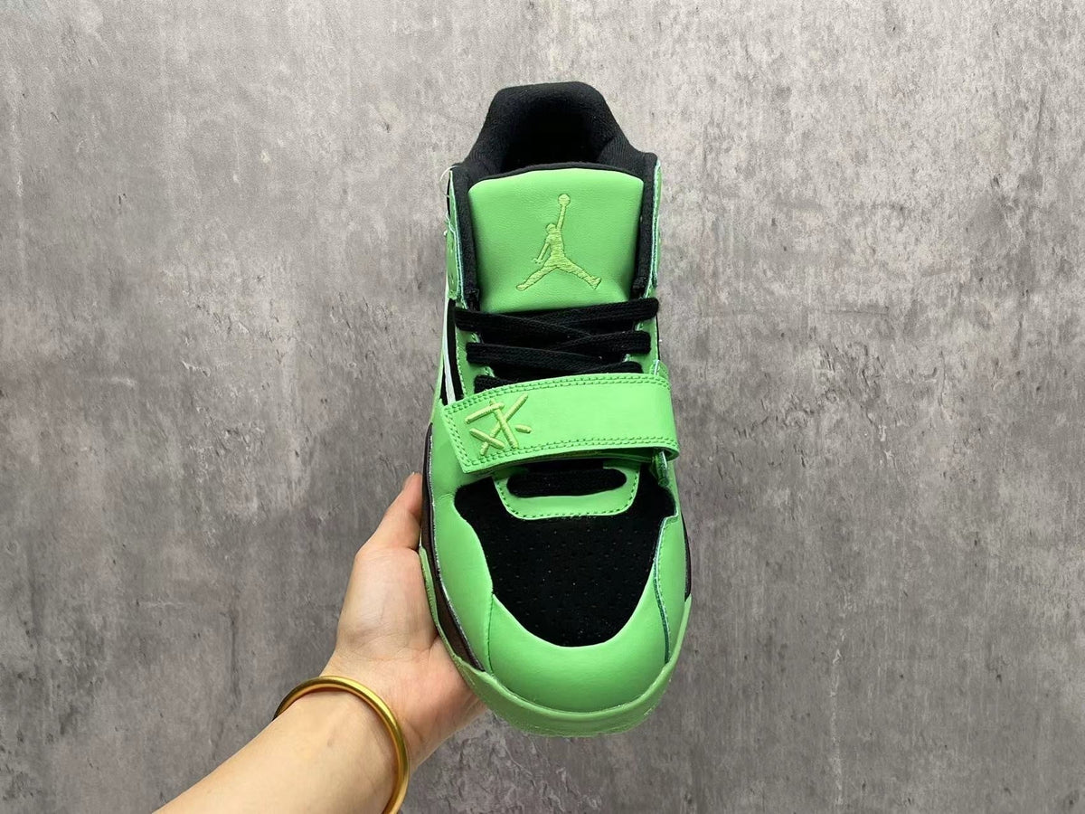 Air Jordan 1 Retro High OG × Travis Scott – Olive/All Green ("Cactus - product view 3