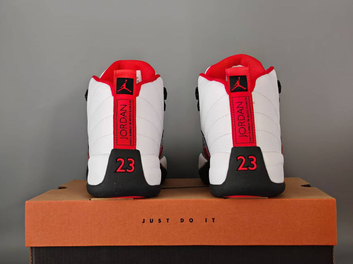 Air Jordan 12 Retro 'Cherry' - product view 3